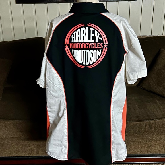 Harley Davidson • Women’s • Size 2X-Large • Black/ White • Shirt - Picture 8 of 13